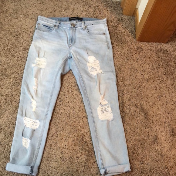 Express destroyed jeans capris size 6 - Picture 2 of 3
